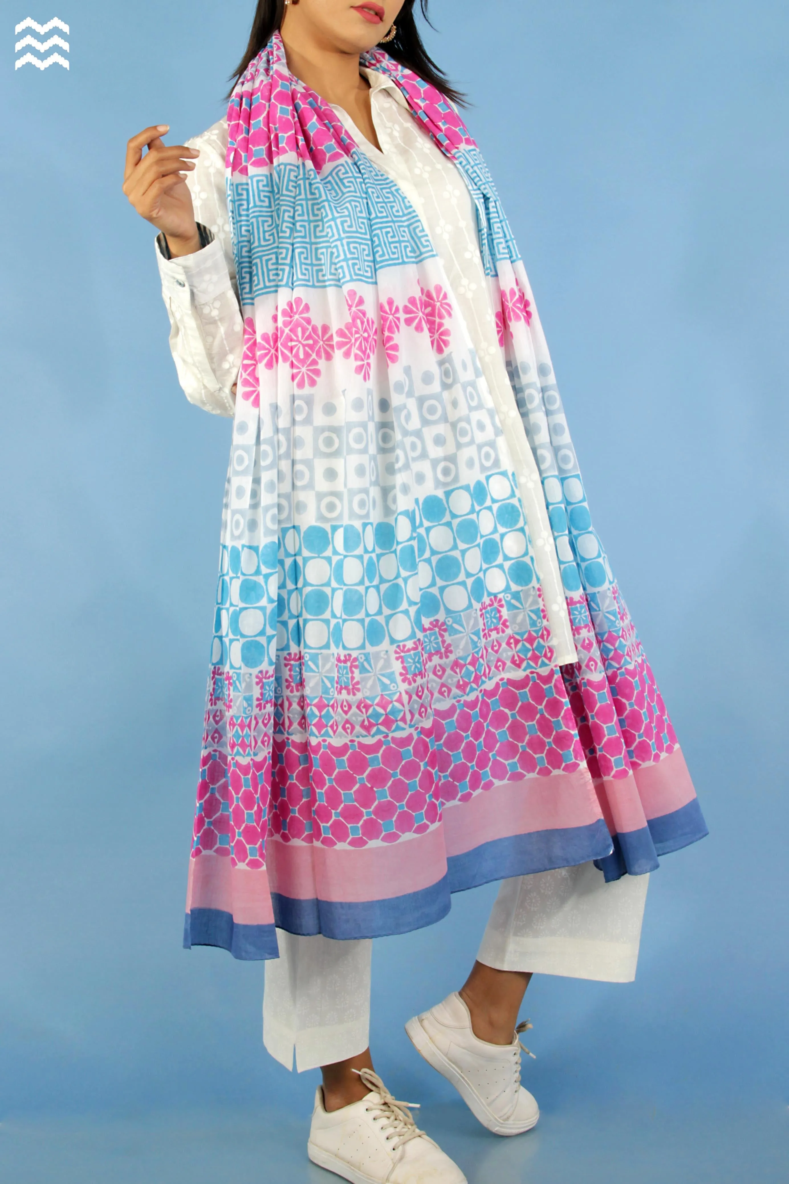 Cotton Mul Mul Wrap in Hot Pink and Aqua Block Prints