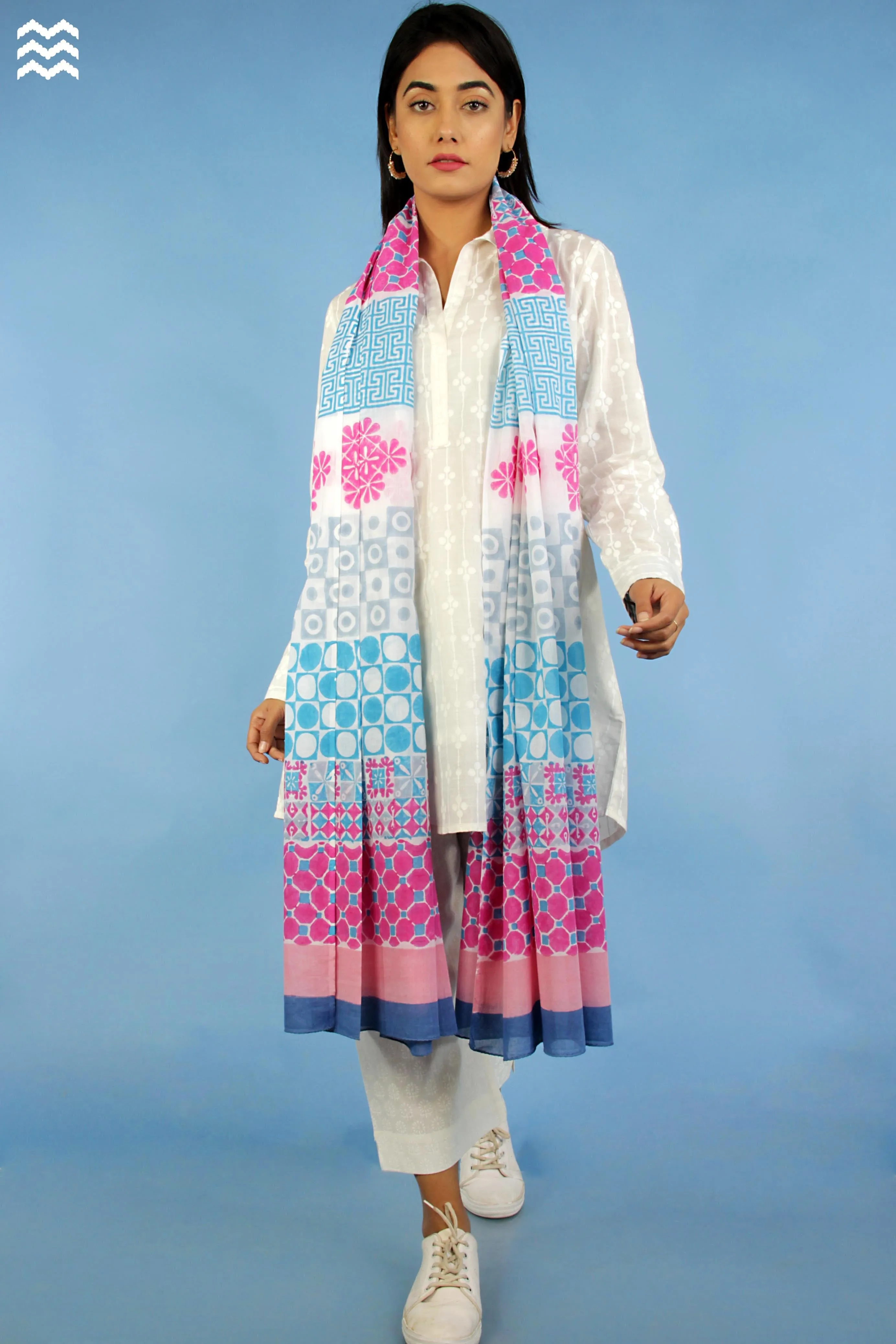 Cotton Mul Mul Wrap in Hot Pink and Aqua Block Prints