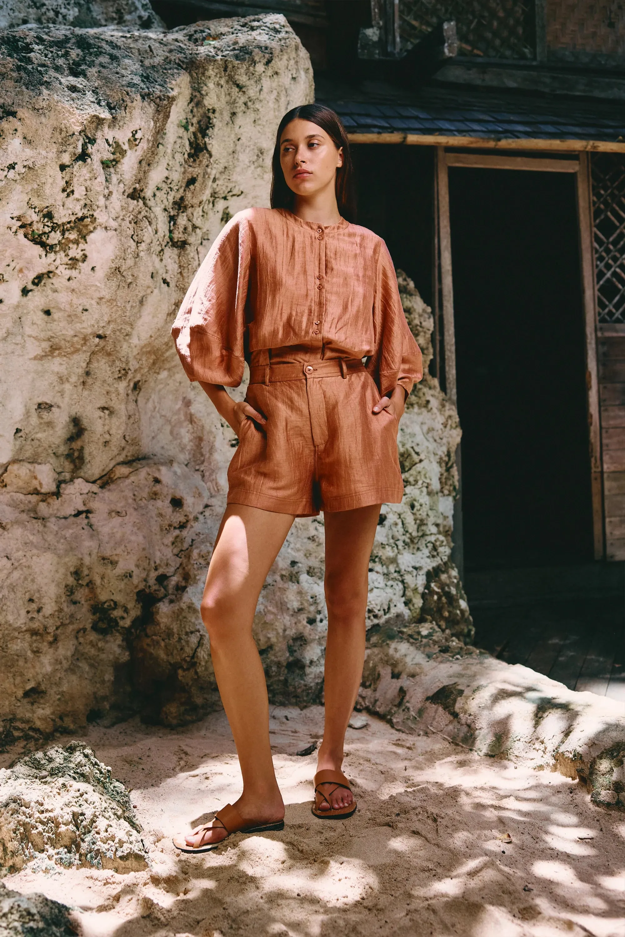 Lovis Short | Bronze