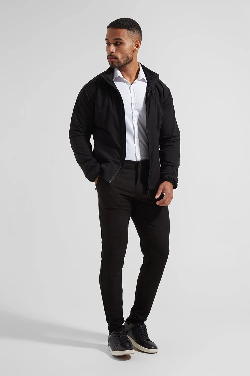 Performance Jacket in Black